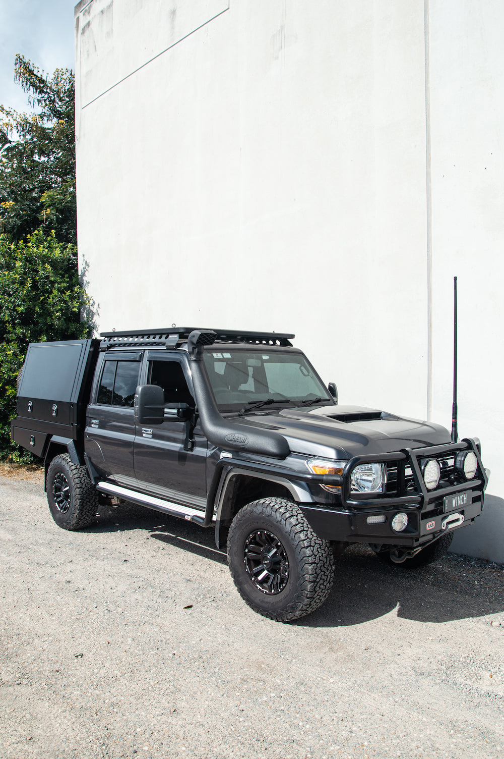 1600mm Aluminium Canopy 2 Door - Toyota 79 Series - Black - Explorer Canopies