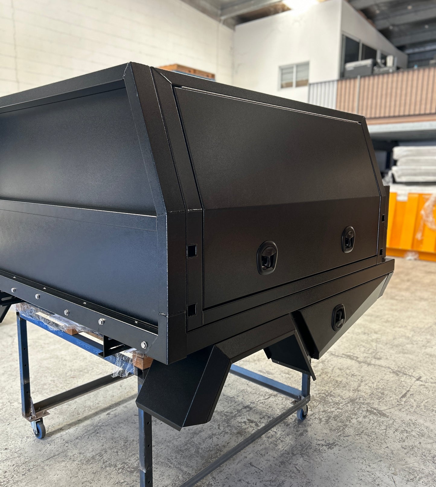 1800mm Tray & Canopy Package With Trundle