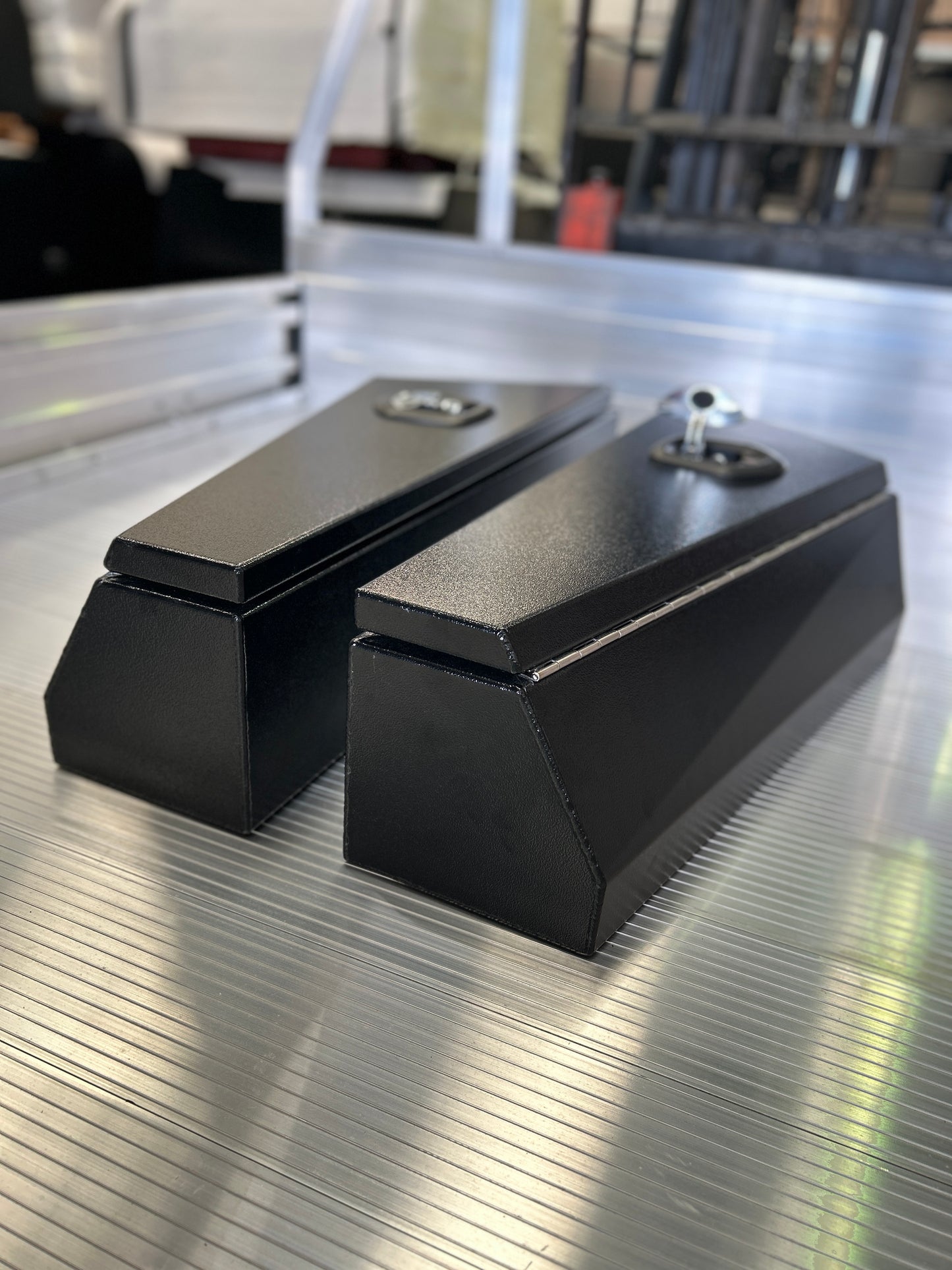 UTE UNDER TRAY LOCKABLE TOOL BOX SET 1080MM