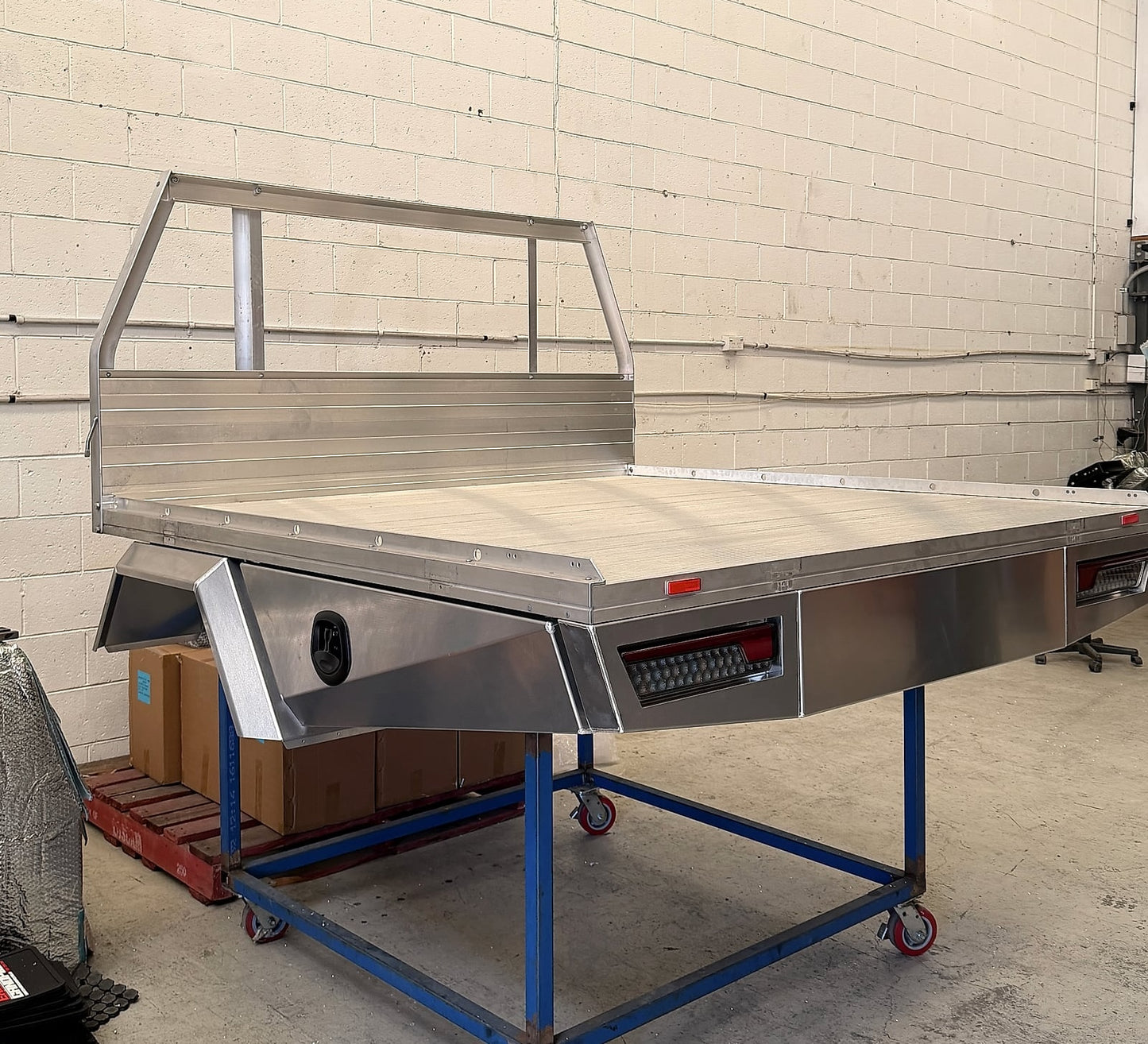 Factory Ute Tray Upgrade Kit