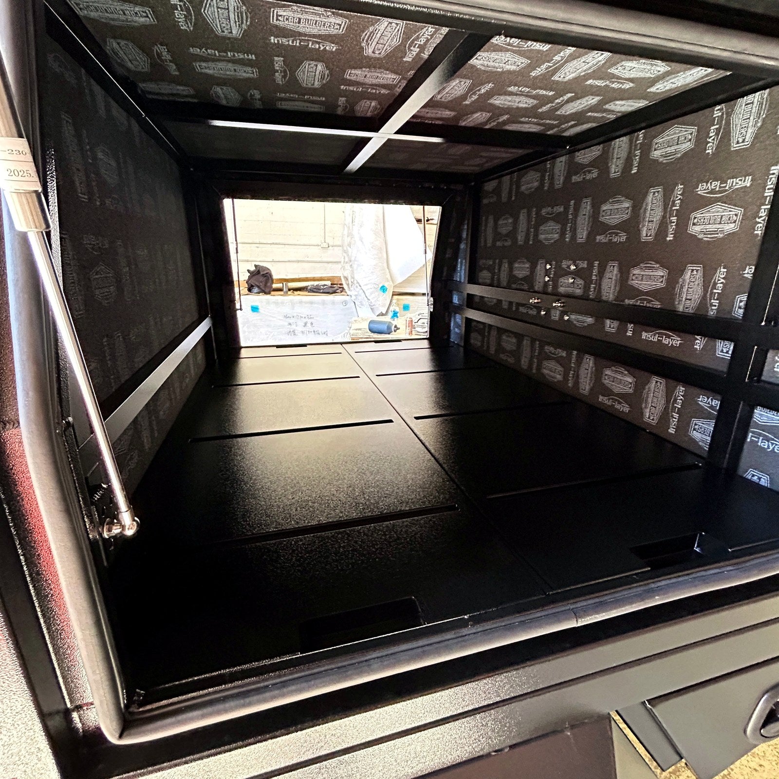False Floor 1400L