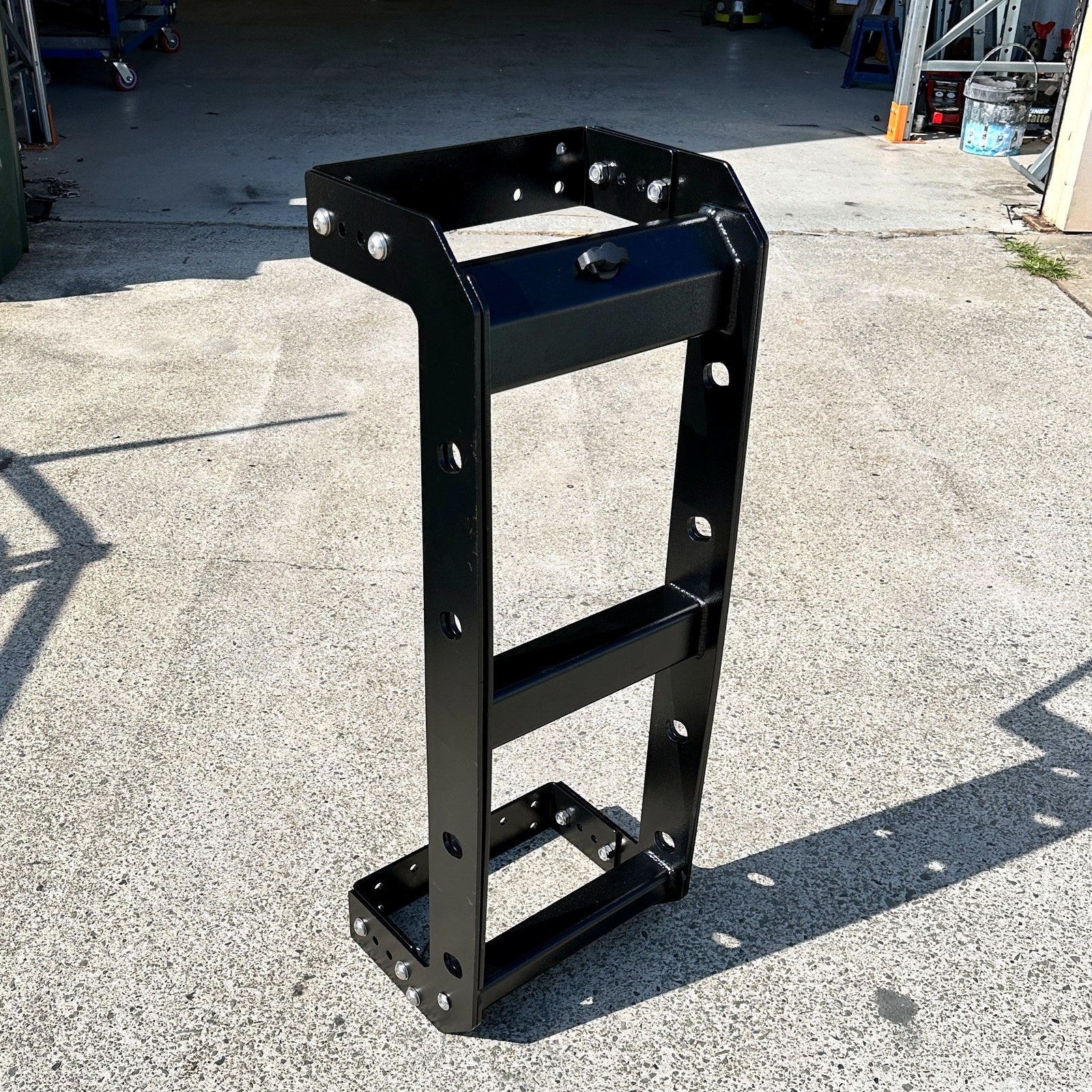 Folding Ladder V2 - Black