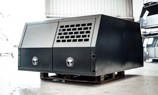 1800mm Aluminium Canopy 3 Door - Black - Explorer Canopies